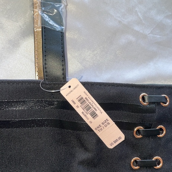 Victoria’s Secret Weekender Tote Black Corset Lace Rose Gold Accents Zipper - Picture 6 of 12